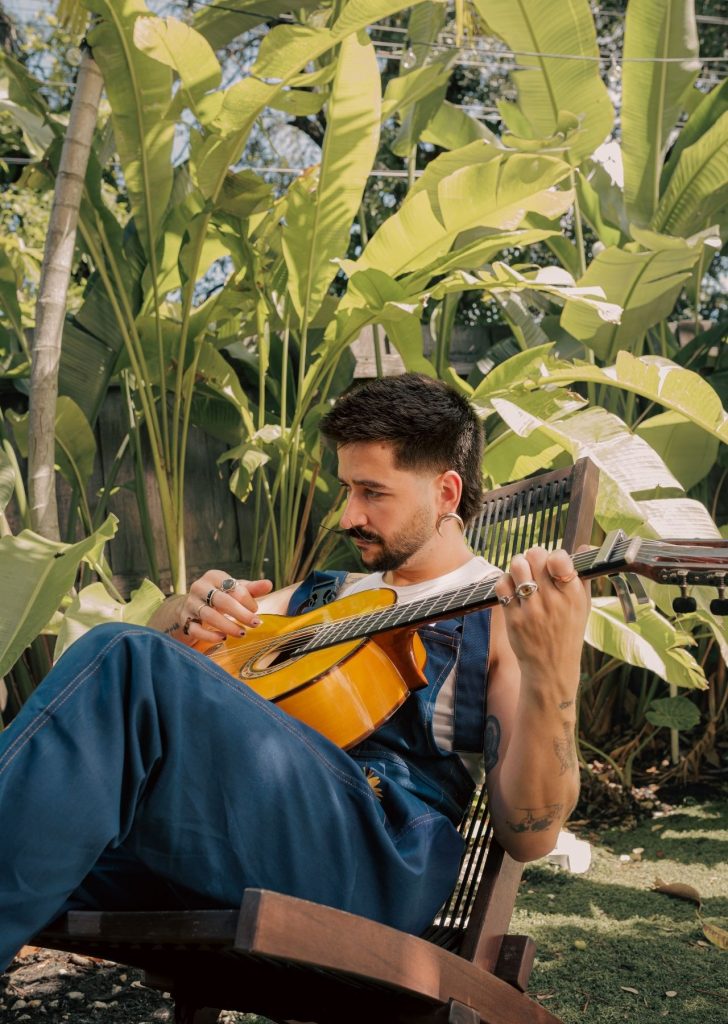 Desamarte, el nuevo himno de Luis Cortés y Camilo - 4