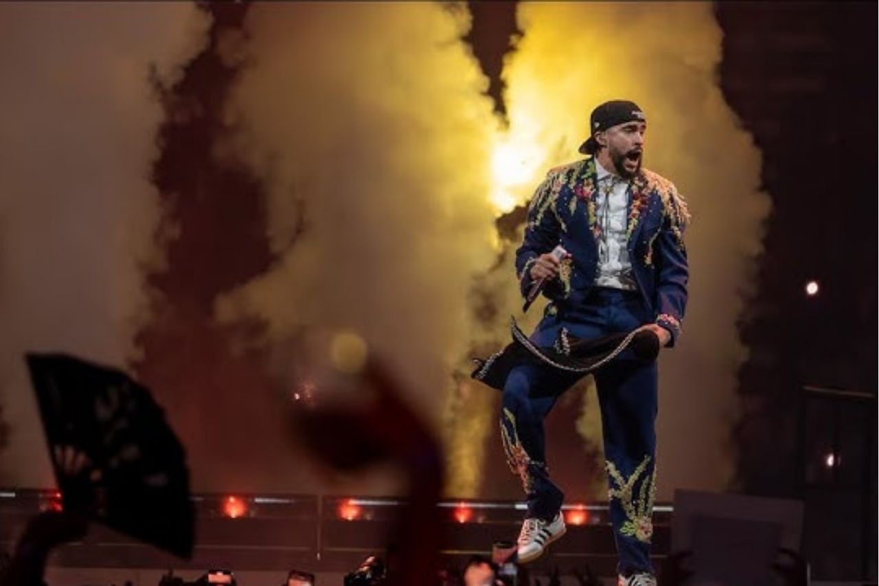 Bad Bunny anuncia nuevas fechas en Medellín tras colapso en boletería